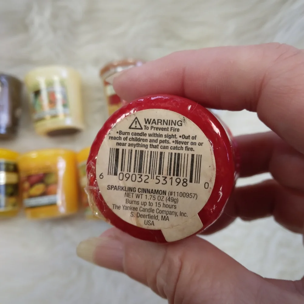 CANDLES 10 small Yankee Candle Assorted Scents